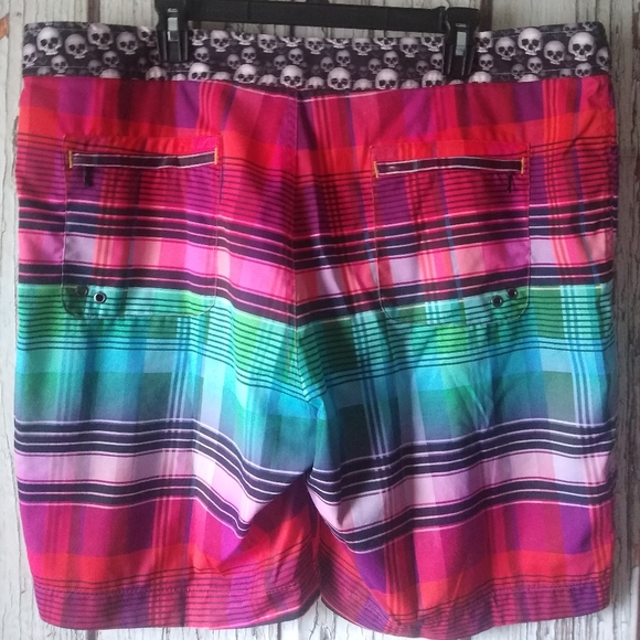 Robert Graham Wadi Rum Skull Print Plaid Swin Trunks Bathing Suit (40) - Picture 2 of 4